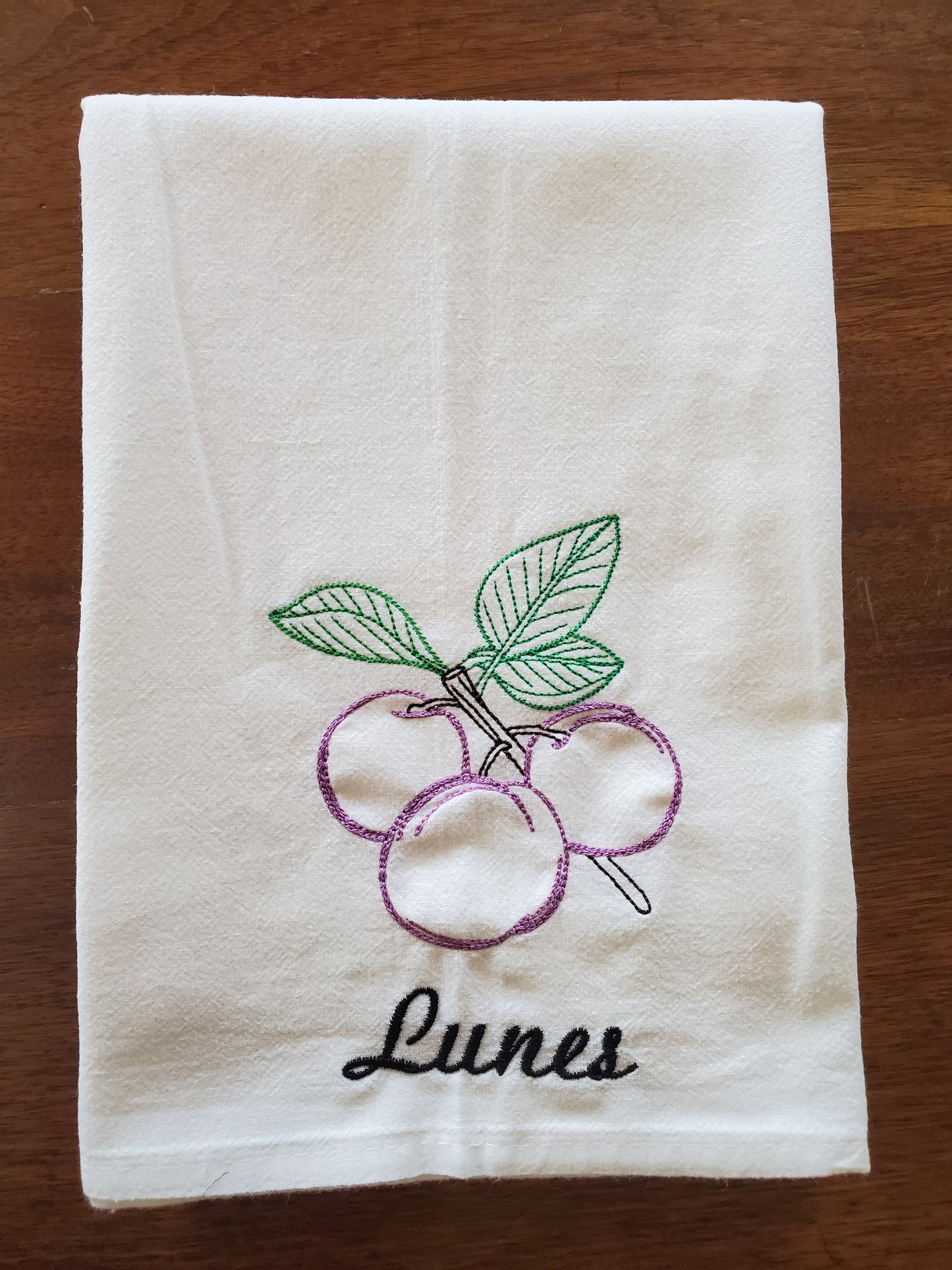 Vintage Fruit Days of the Week SPANISH Machine Embroidered Flour Sack Dish Towels